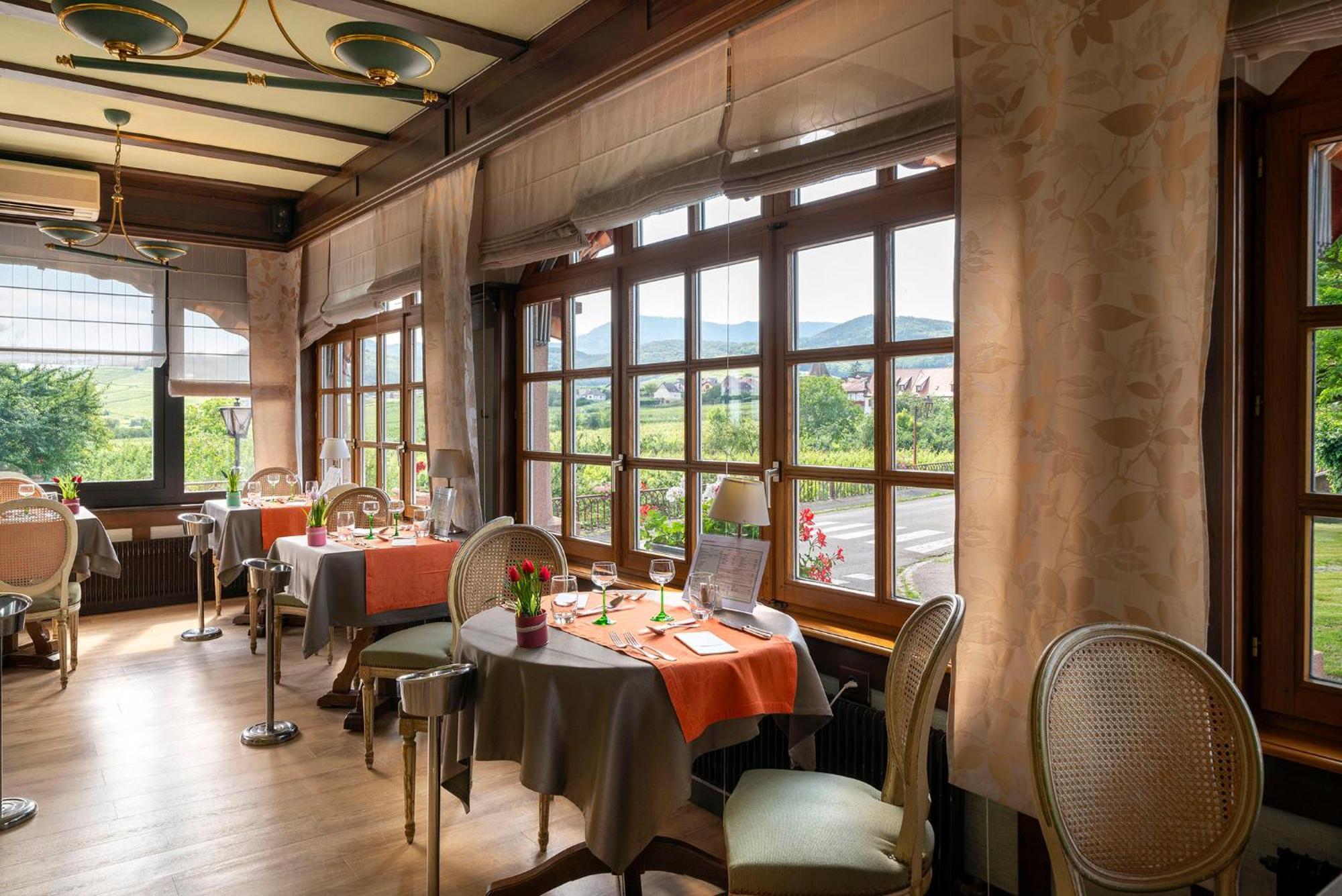 Hotel Munsch Restaurant & Wellness, Colmar Nord - Haut-Koenigsbourg Saint-Hippolyte  Dış mekan fotoğraf