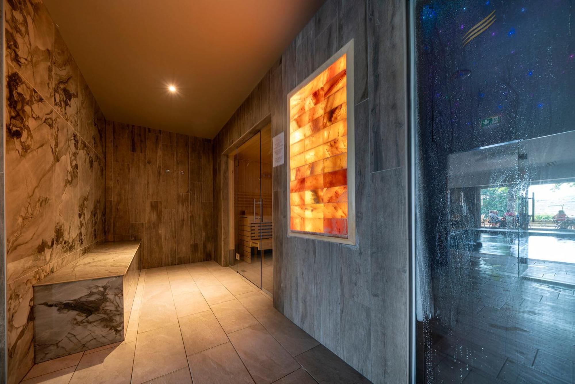 Hotel Munsch Restaurant & Wellness, Colmar Nord - Haut-Koenigsbourg Saint-Hippolyte  Dış mekan fotoğraf